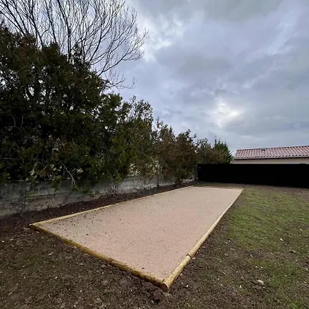 La Cahuete Maison Neuve, Borne Electrique, Terrain De Boules, Jardin Clos Prive *