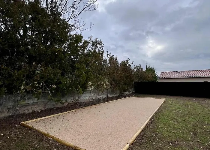 La Cahuete Maison Neuve, Borne Electrique, Terrain De Boules, Jardin Clos Prive *